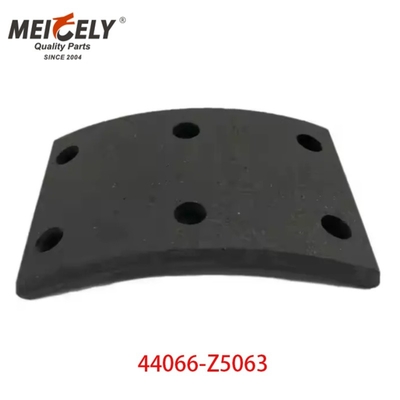 44066-Z5063 Bremsbelag 44066-Z5012 Lkw-Bremsteile für Nissan UD